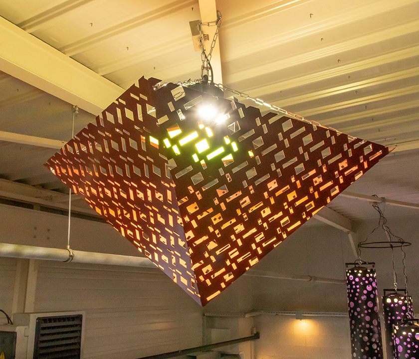 Escamétal - Accessoires et décorations - Luminaire sur mesure
