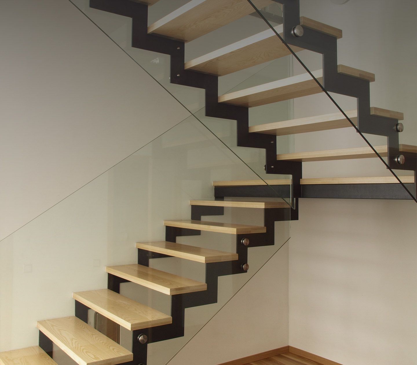 Escamétal - Escaliers sur mesure - Escalier à crémaillère