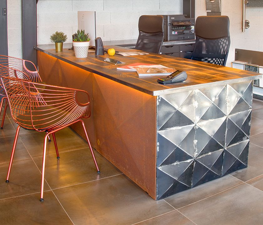 Escamétal - Mobilier sur mesure - Bureau sur mesure
