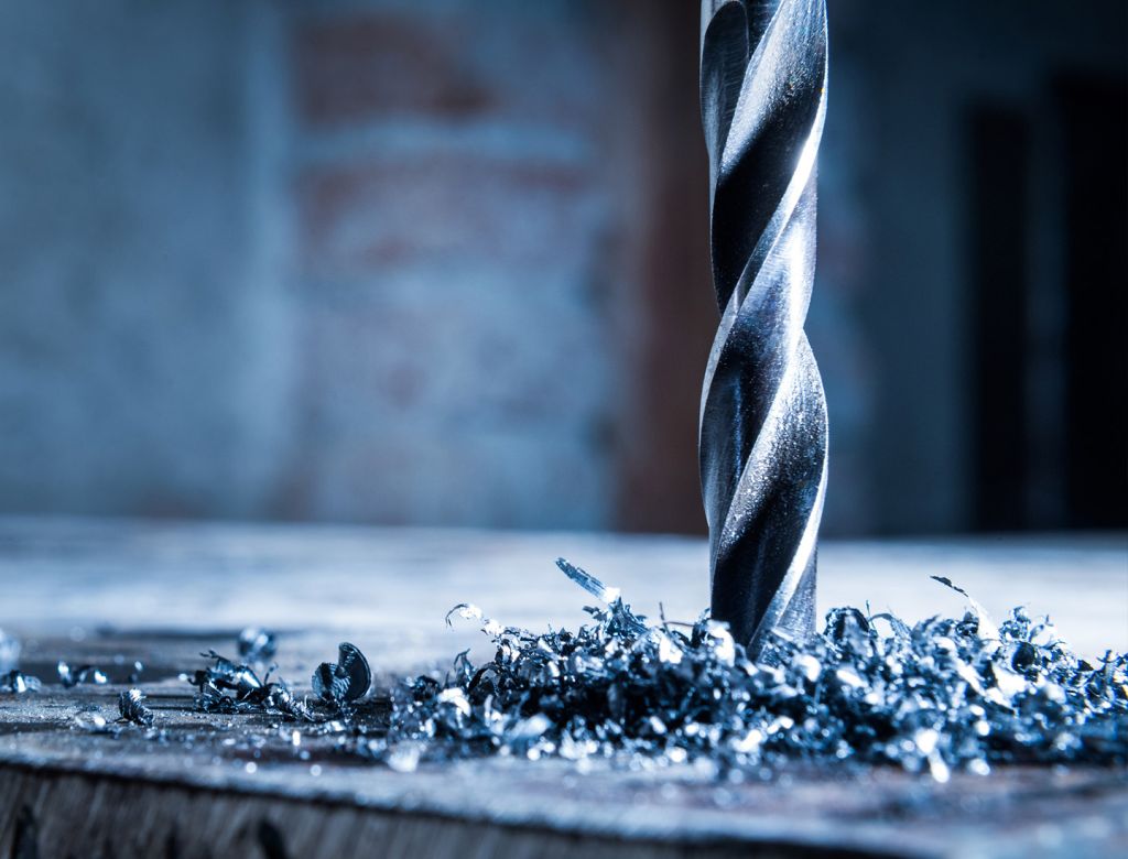 Escam&eacute;tal - Services aux professionnels - Per&ccedil;age et poinconnage de t&ocirc;les, plots et corni&egrave;res en acier ou en inox - Hauconcourt, Moselle